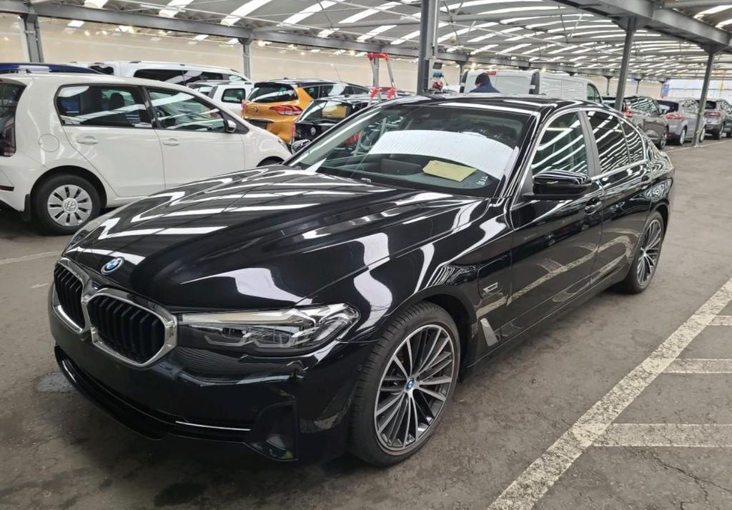 BMW 545 2021