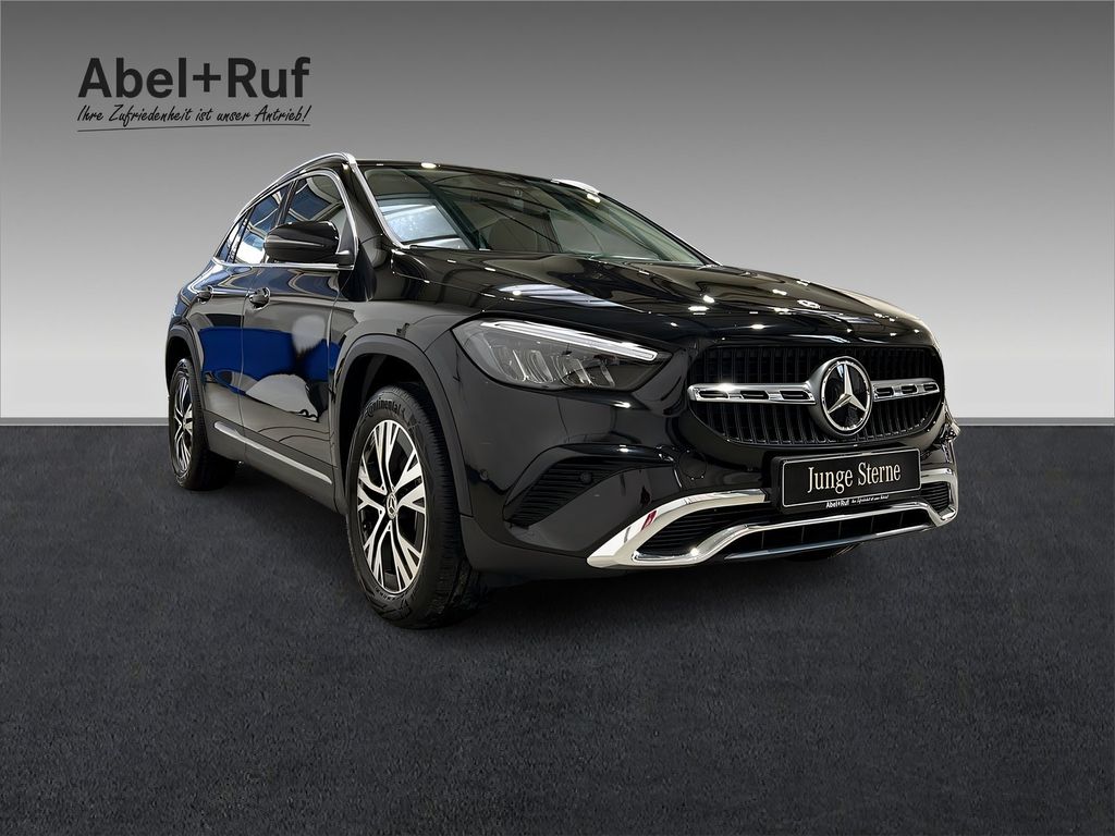 Mercedes-Benz GLA 200 2025