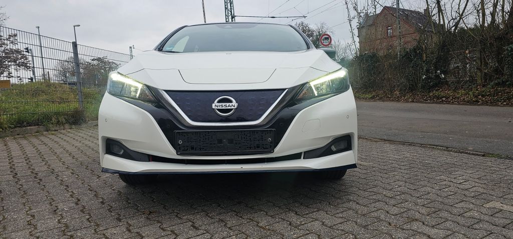 Nissan Leaf 2021