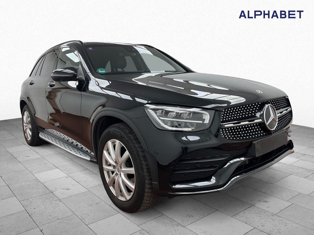 Mercedes-Benz GLC 300 2021