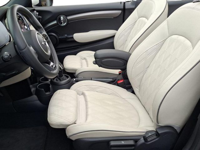 MINI Cooper S Cabrio 2024