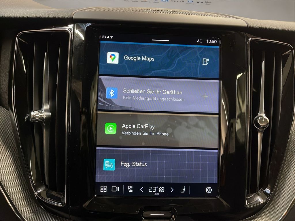 Volvo XC60 2025