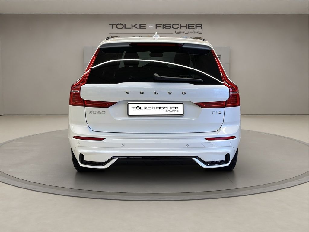 Volvo XC60 2025