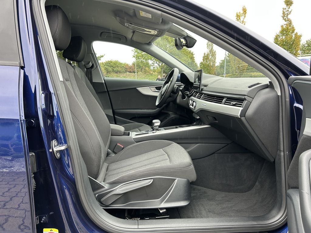 Audi A4 Allroad 2023