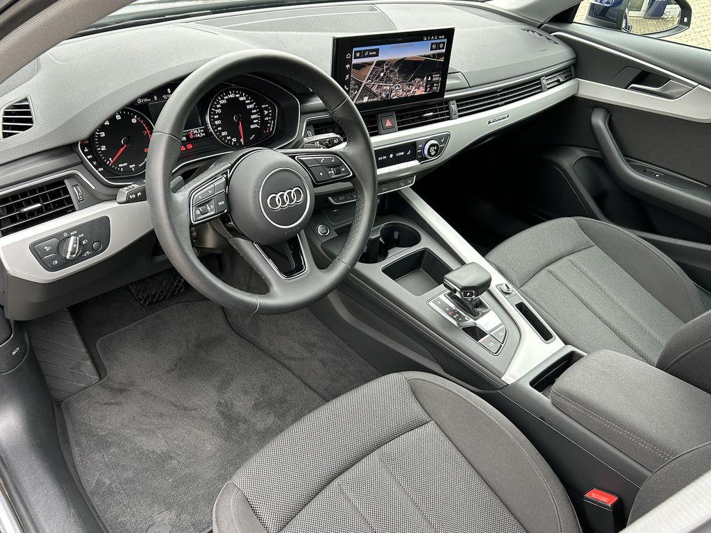 Audi A4 Allroad 2023