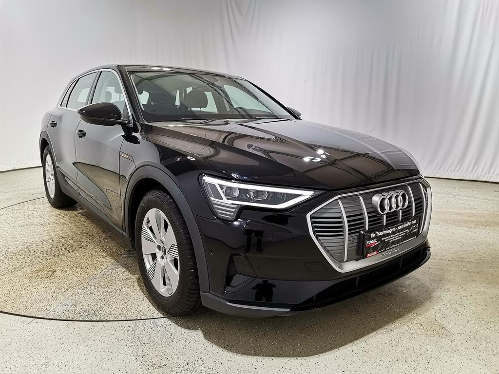 Audi e-tron 2022