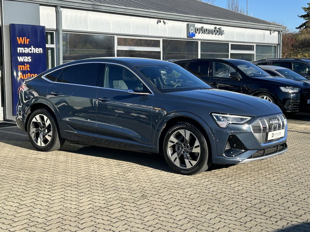 Audi e-tron 2022