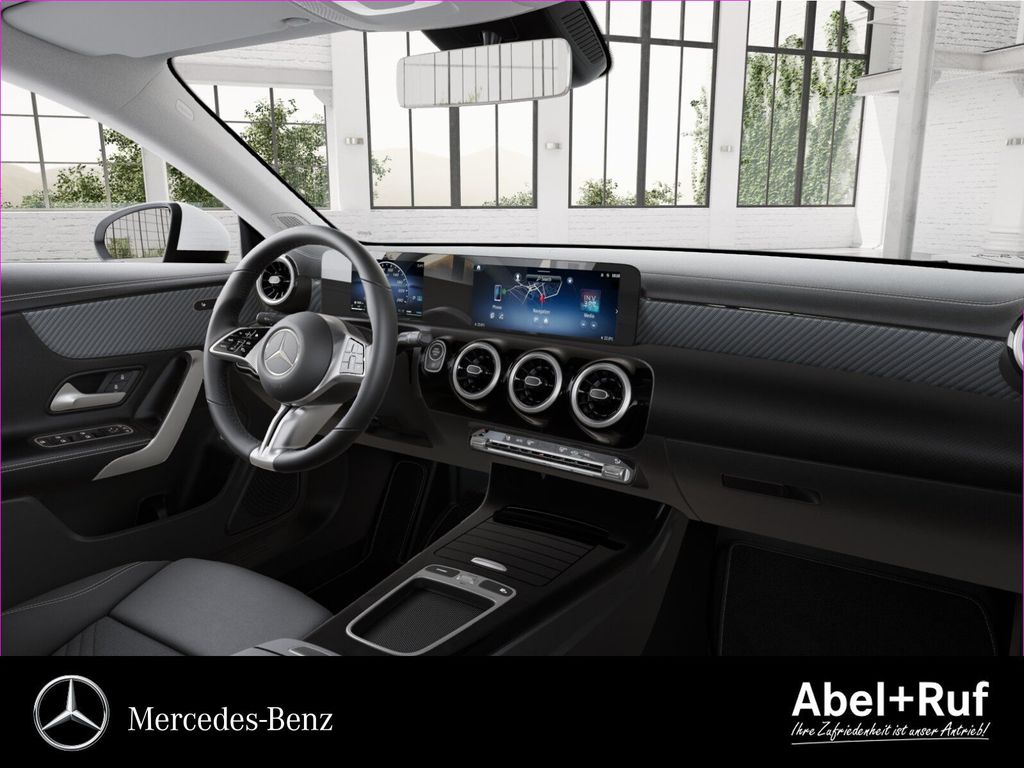 Mercedes-Benz CLA 200 2024