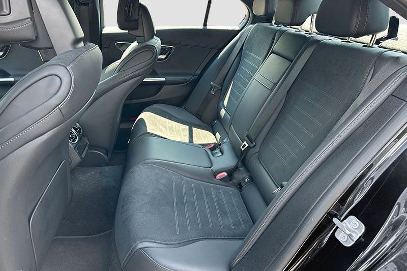 Mercedes-Benz C 300 2024