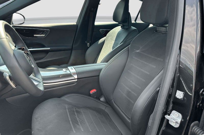 Mercedes-Benz C 300 2024