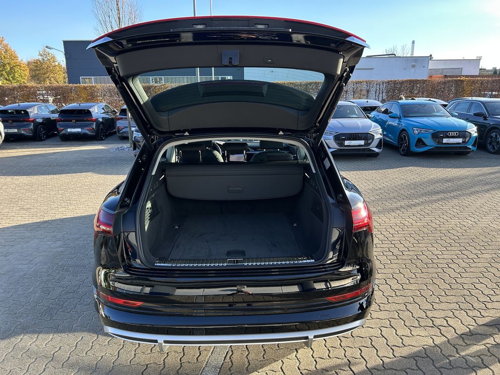 Audi e-tron 2022