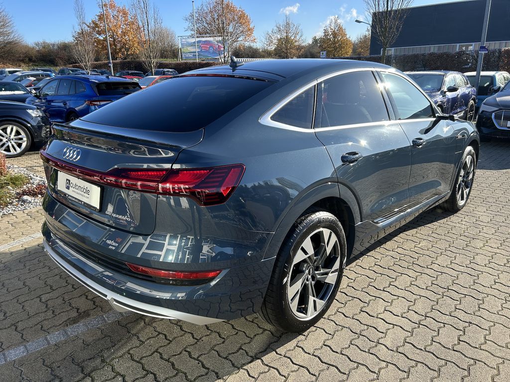 Audi e-tron 2022