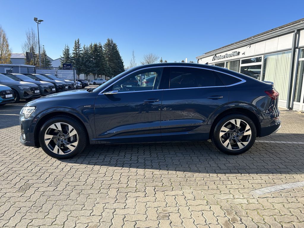 Audi e-tron 2022