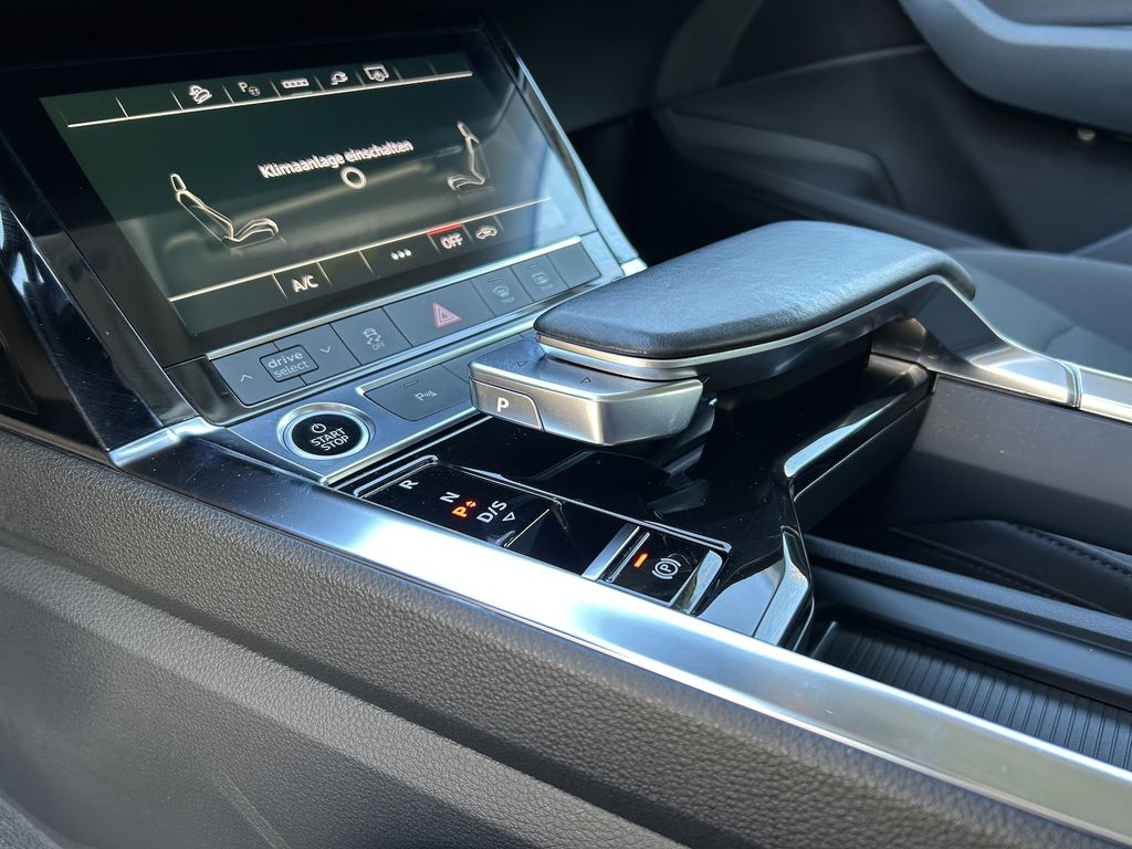 Audi e-tron 2022