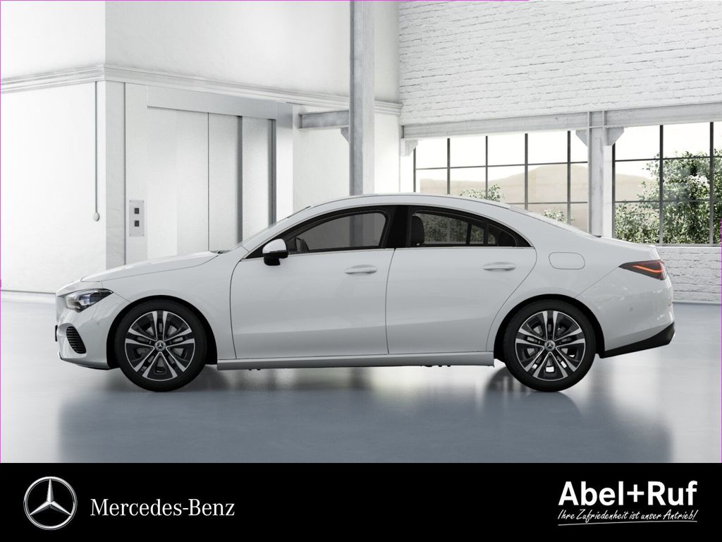 Mercedes-Benz CLA 200 2024