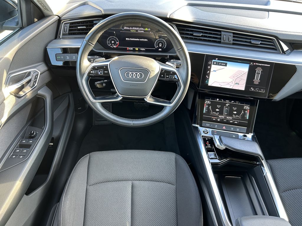 Audi e-tron 2022