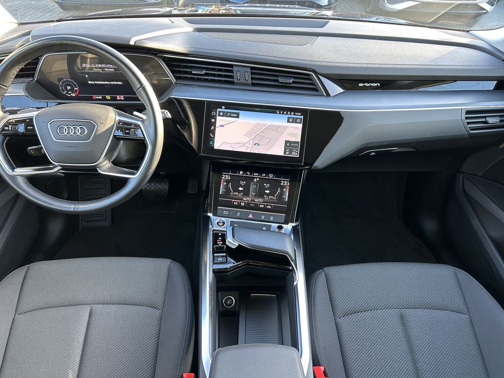 Audi e-tron 2022