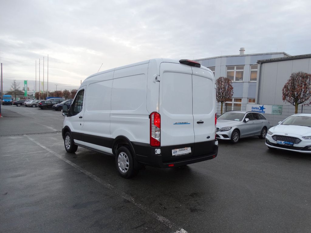 Ford Transit 2023