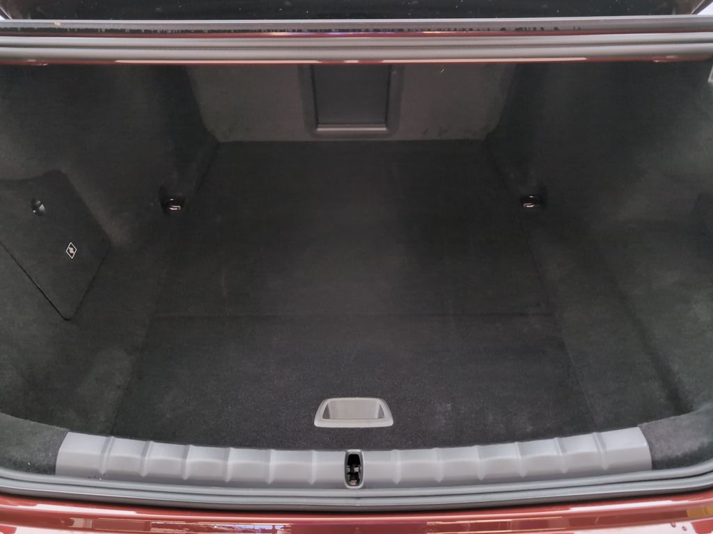 BMW i7 2025