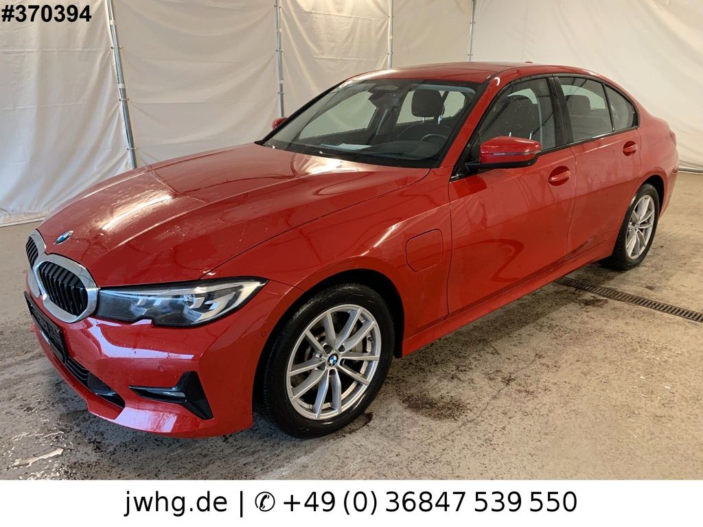 BMW 330 2020