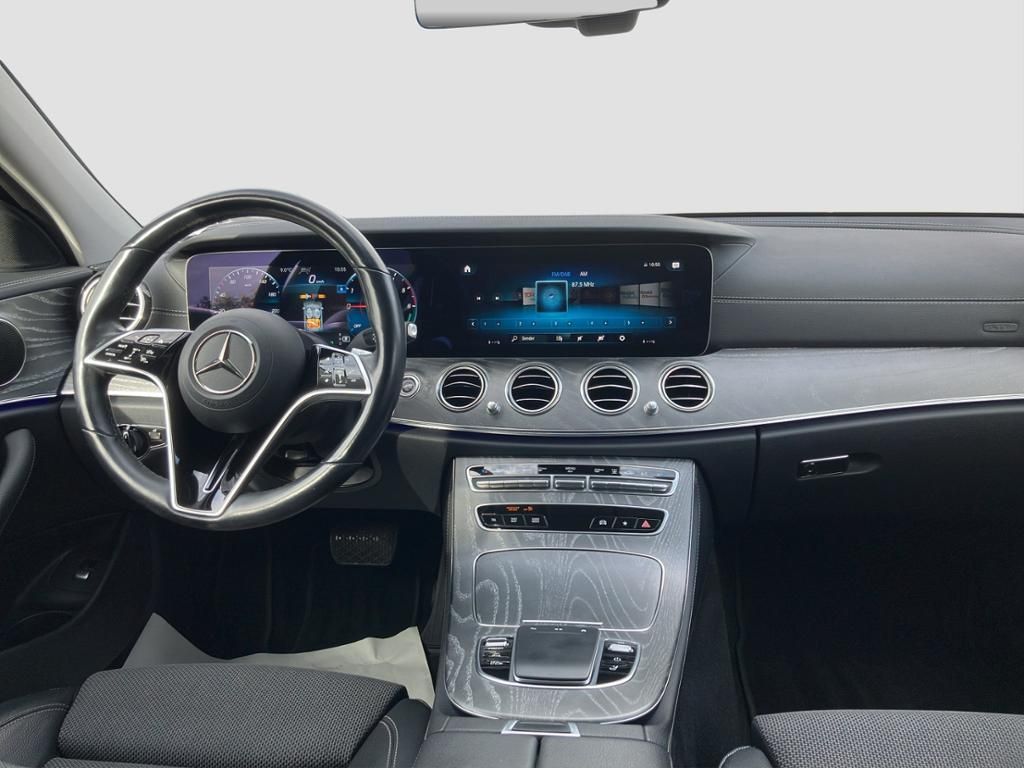 Mercedes-Benz E 300 2021