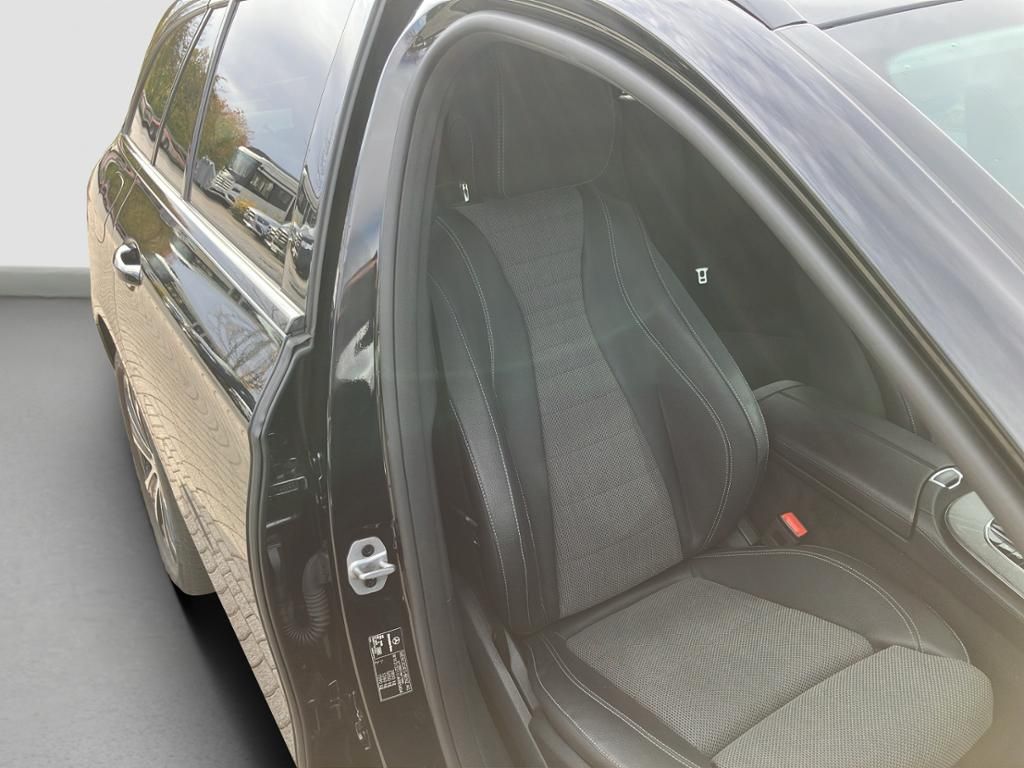 Mercedes-Benz E 300 2021