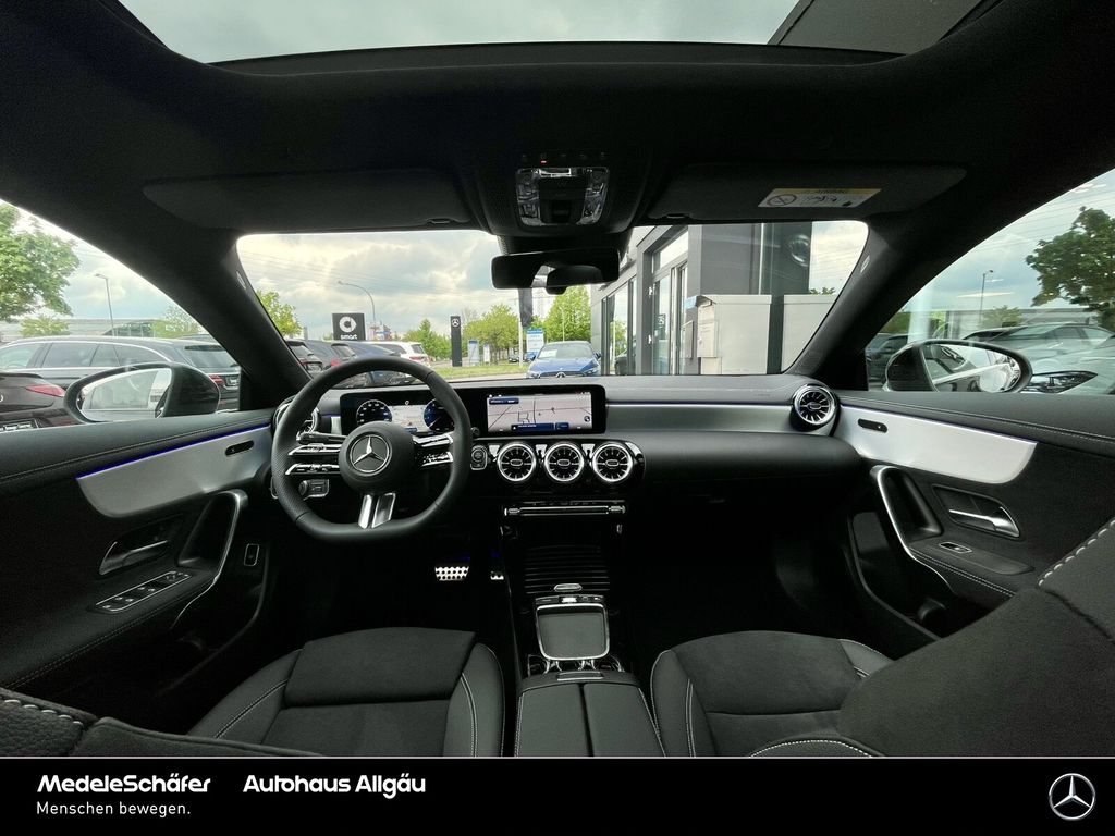 Mercedes-Benz CLA 200 2025