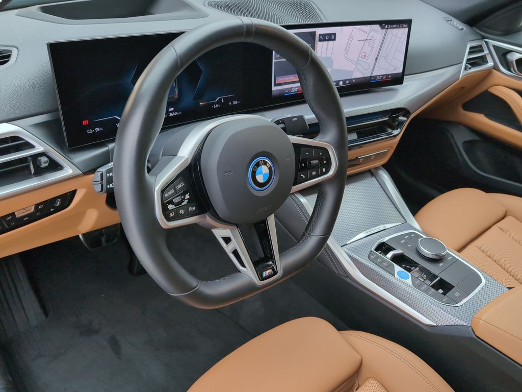 BMW i4 2025