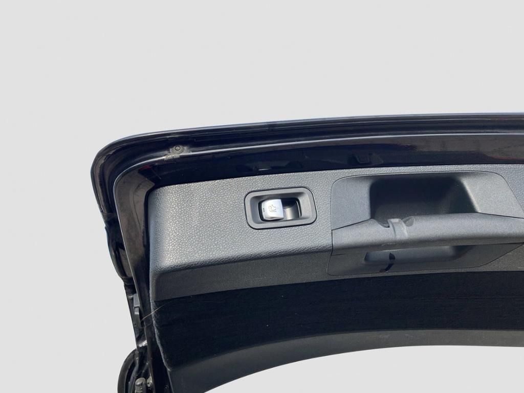 Mercedes-Benz E 300 2021