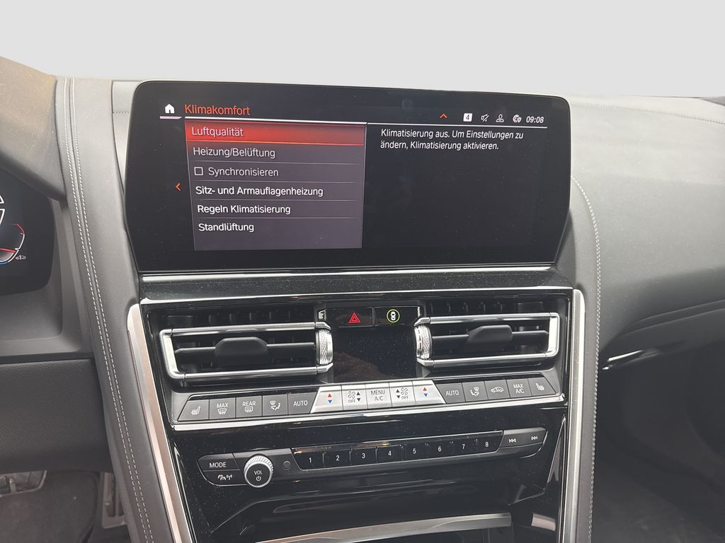 BMW M850 2025
