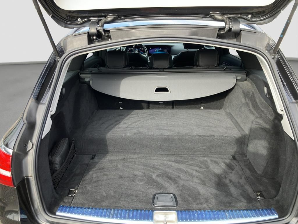 Mercedes-Benz E 300 2021
