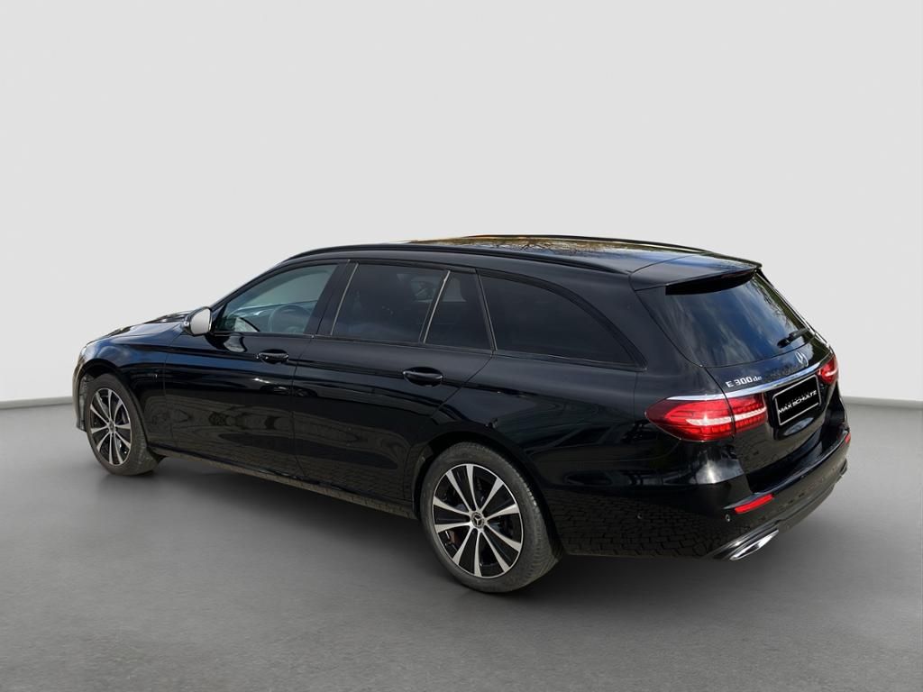 Mercedes-Benz E 300 2021