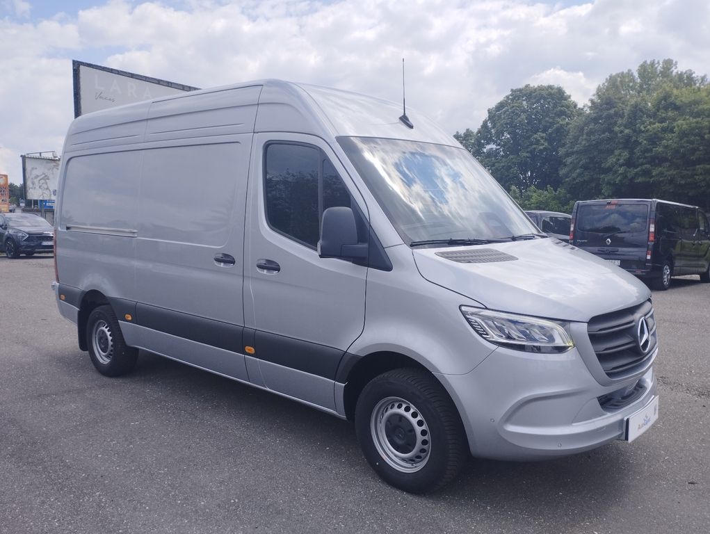 Mercedes-Benz Sprinter 2024