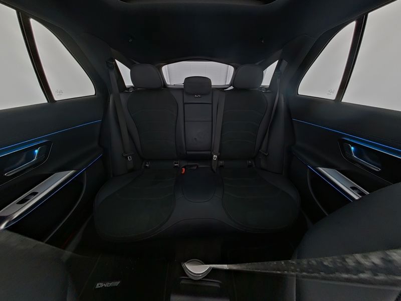 Mercedes-Benz E 300 2024