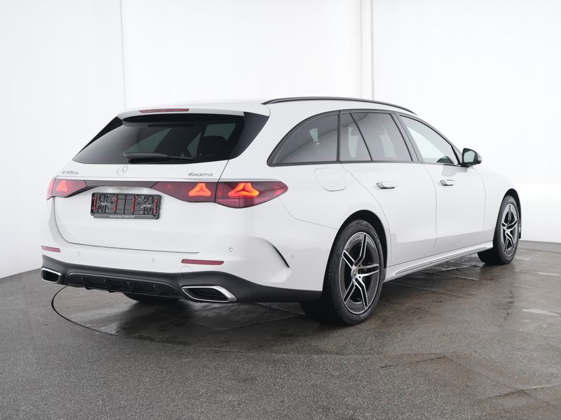 Mercedes-Benz E 300 2024