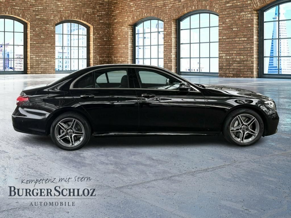 Mercedes-Benz E 300 2022