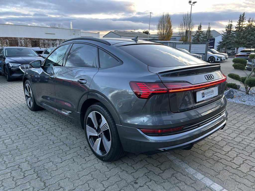 Audi e-tron 2021