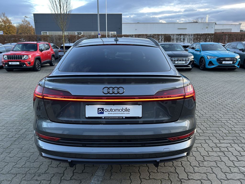 Audi e-tron 2021