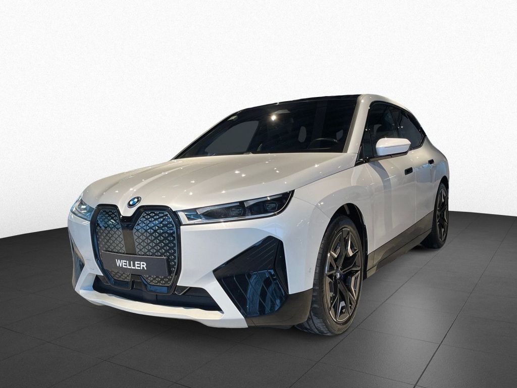 BMW iX 2023