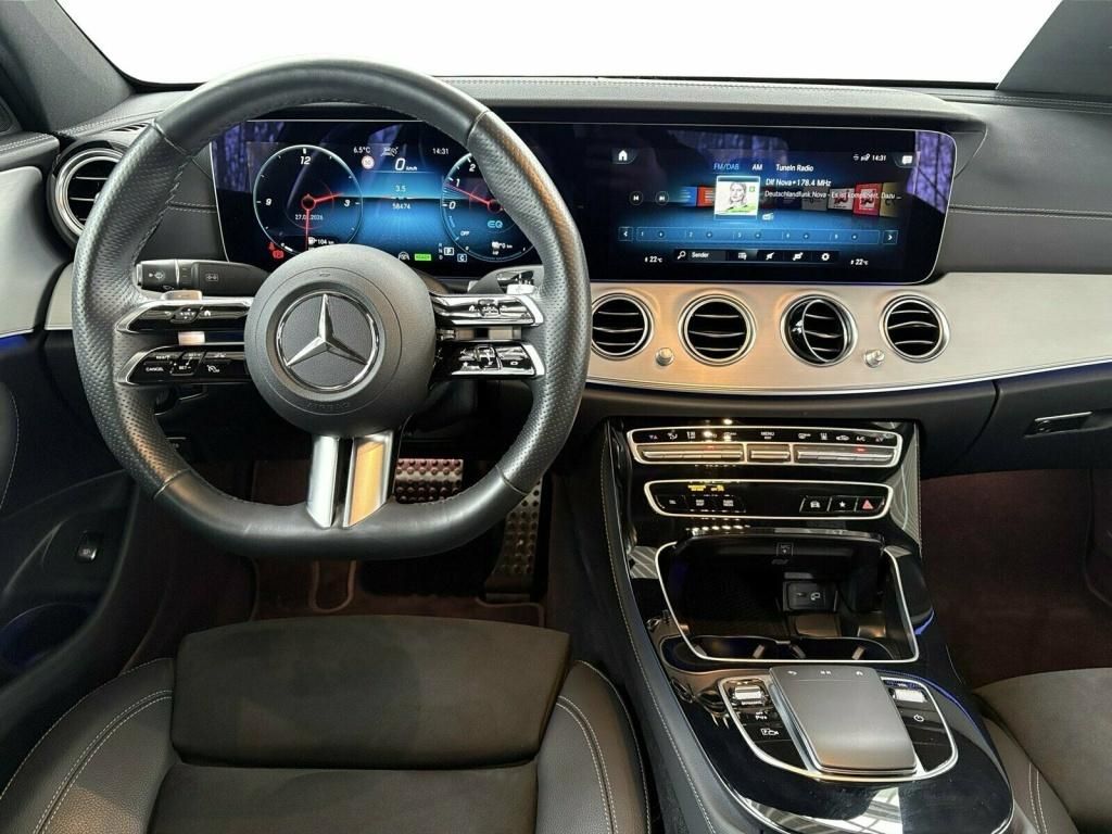 Mercedes-Benz E 300 2022