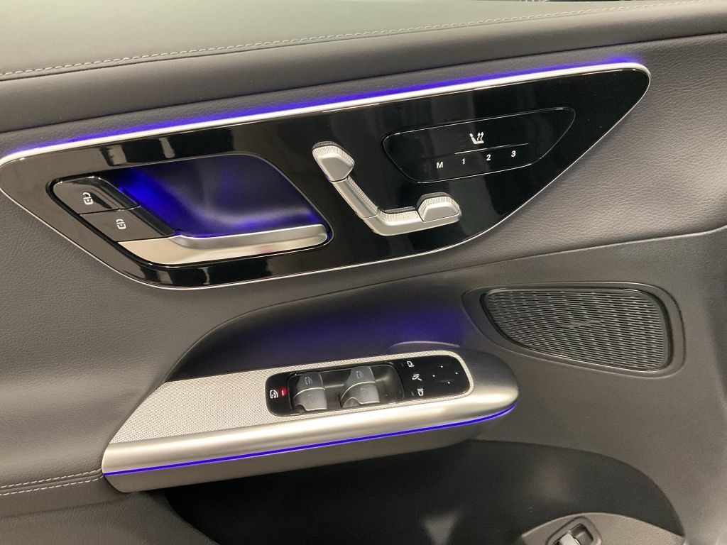 Mercedes-Benz GLC 300 2026