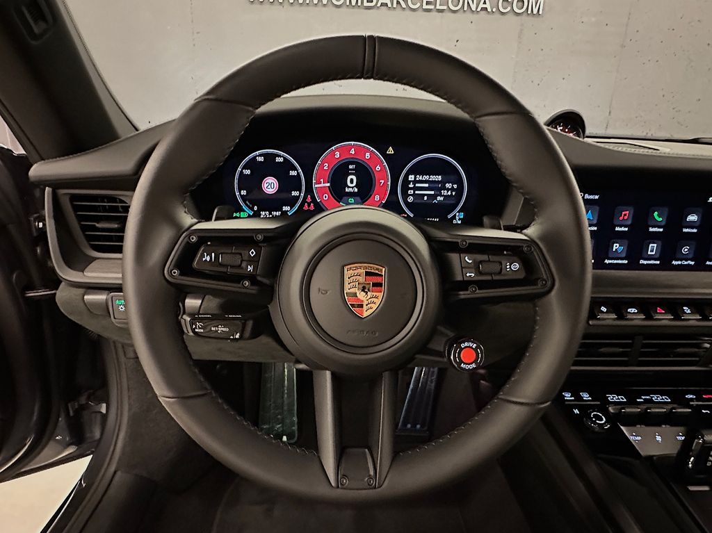 Porsche 992 2025