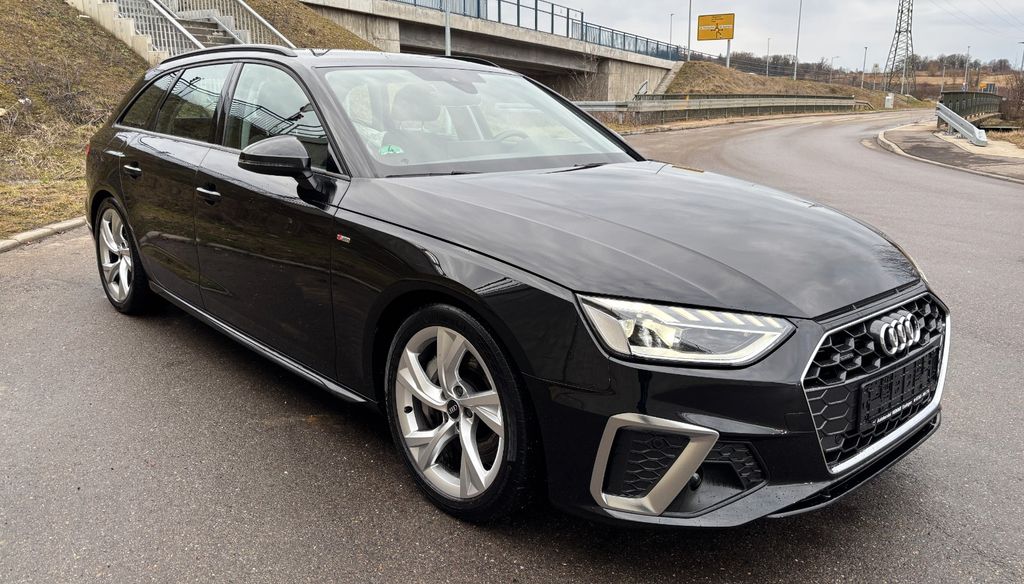Audi A4 2023