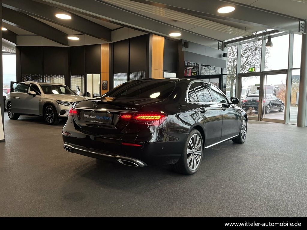 Mercedes-Benz E 300 2021