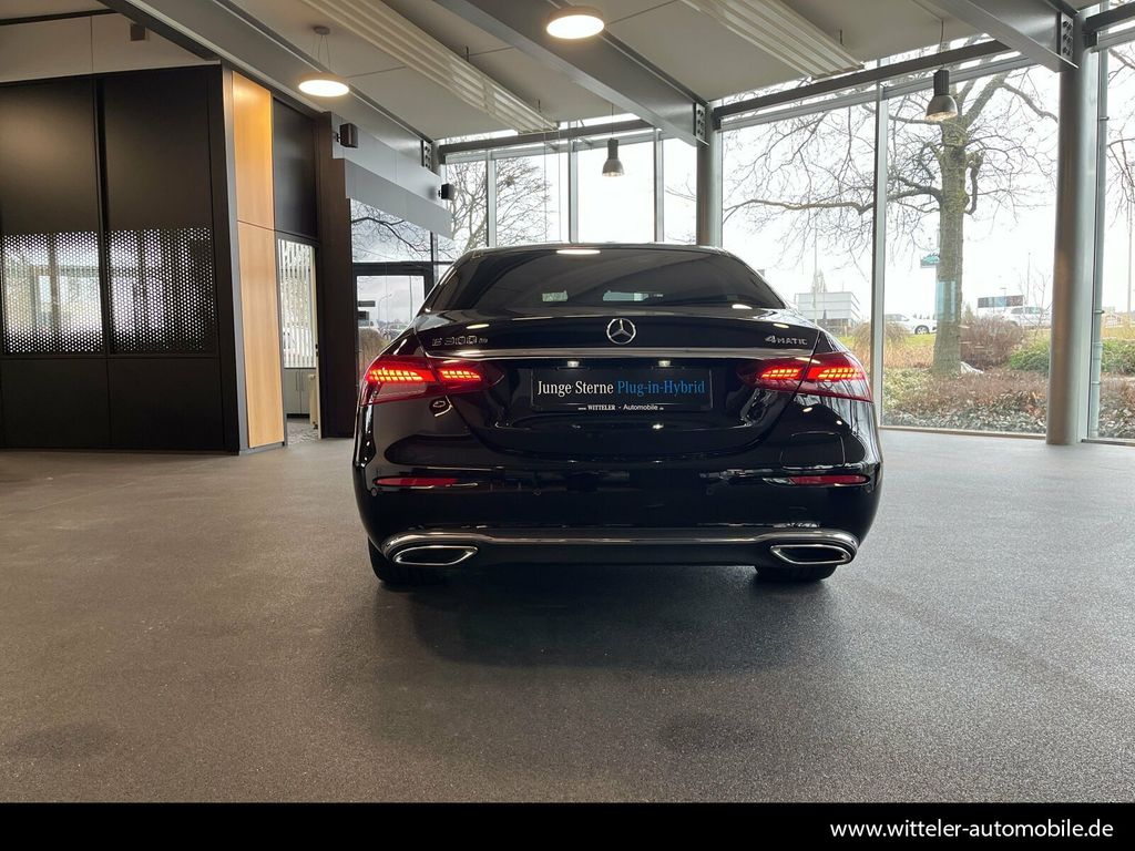 Mercedes-Benz E 300 2021