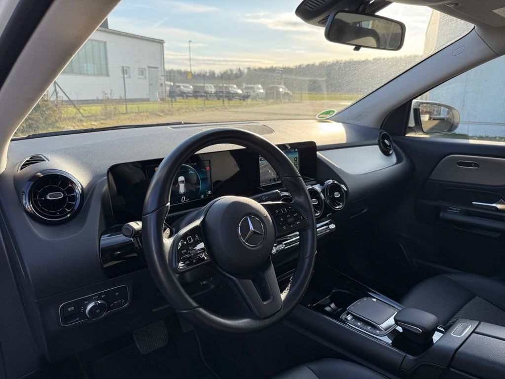 Mercedes-Benz GLA 220 2021