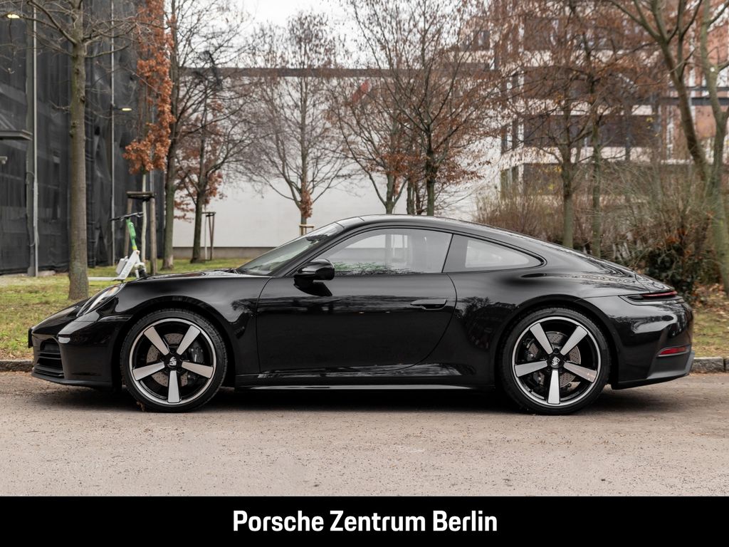 Porsche 992 2025