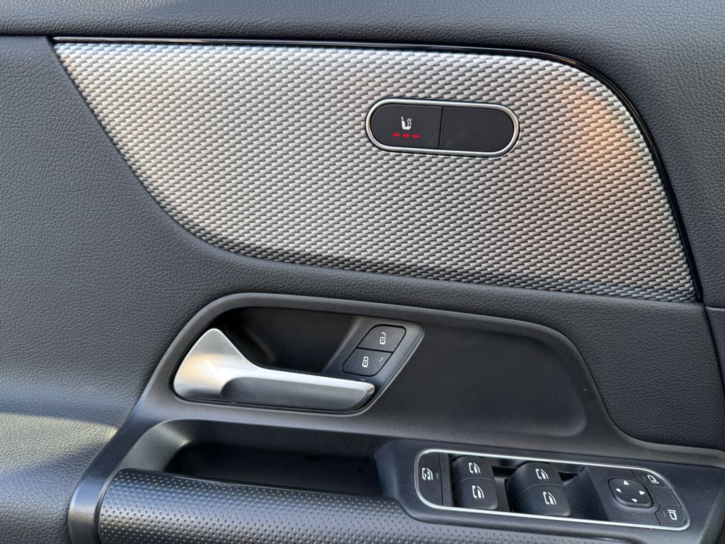 Mercedes-Benz GLA 220 2021