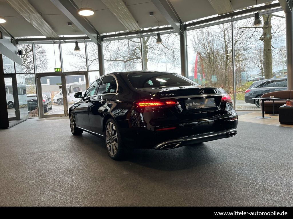 Mercedes-Benz E 300 2021