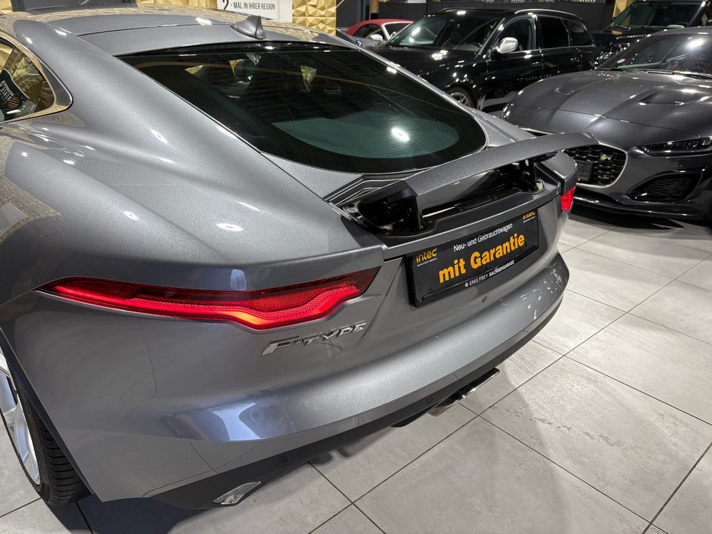 Jaguar F-Type 2020